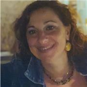 Offro lezioni a bambini e ragazzi di scuola primaria, secondaria primo grado e secondaria secondo grado.